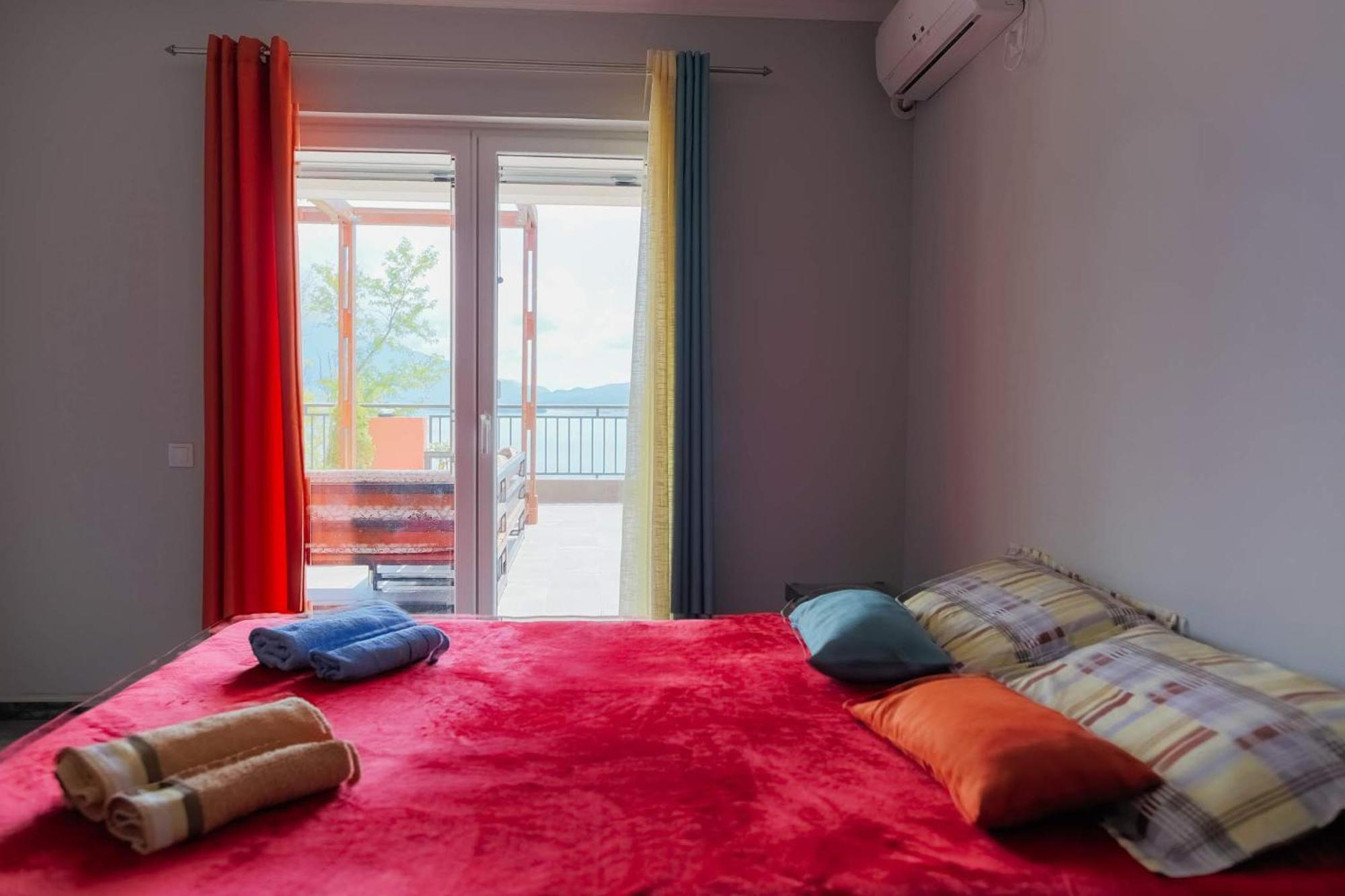 Odessa Mama Apartment Bijela Room photo